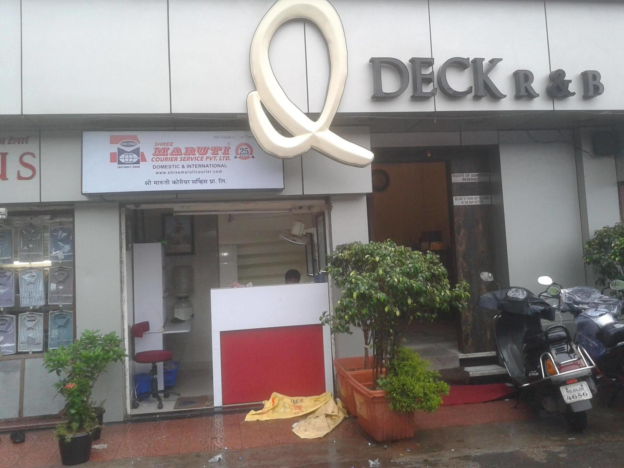Hotel Q Deck Bombay Esterno foto